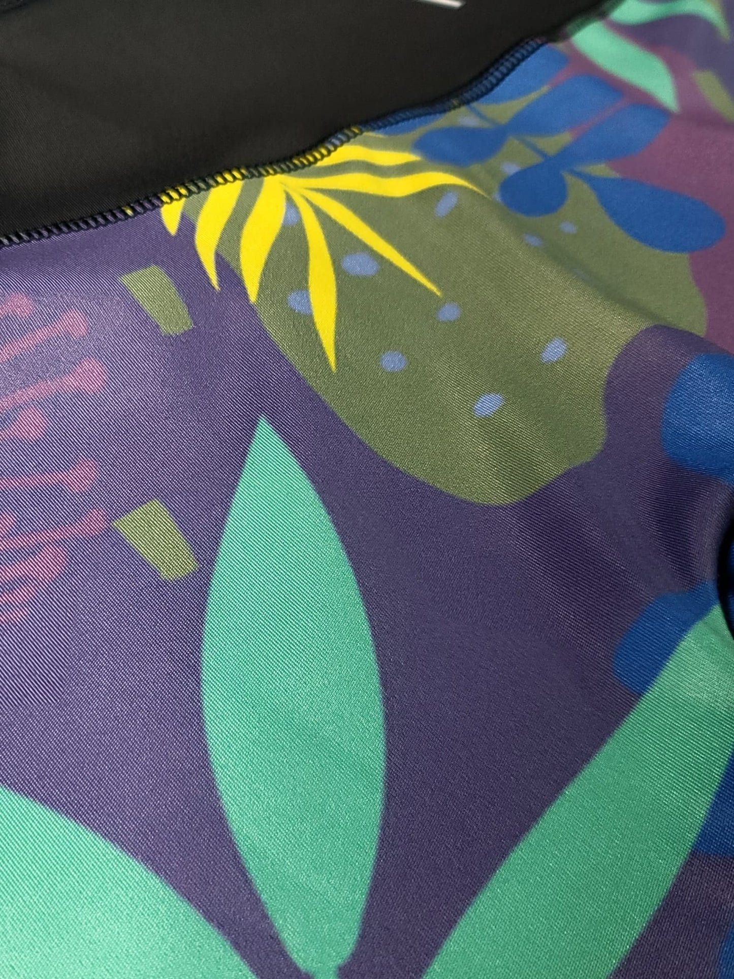 Tropical Conjunto